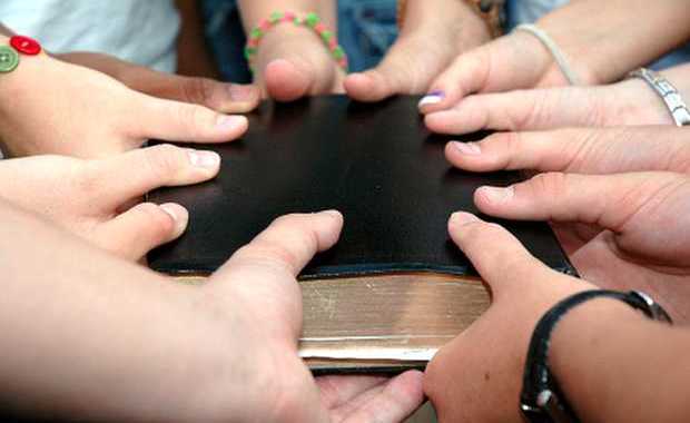 art.j a monroy.los libros