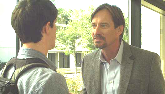 not int.Dios no esta muerto