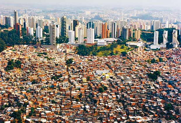 not int.pobres ricos