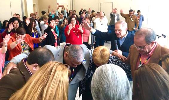 not int.caminata_emaus_hispana